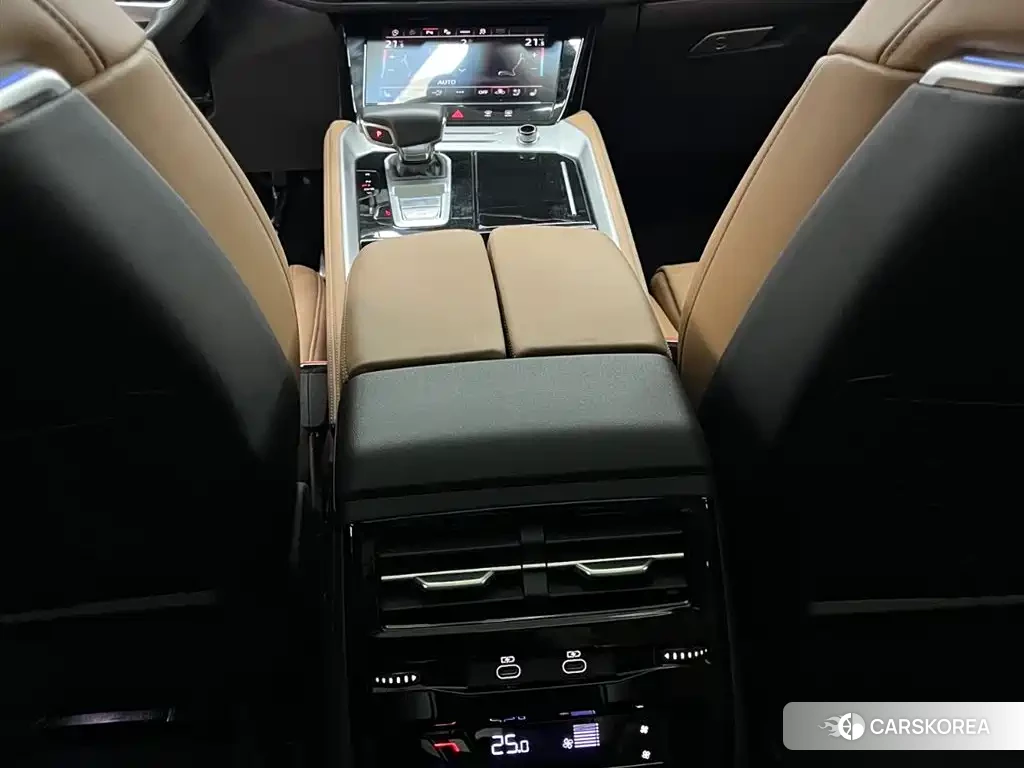 Audi Q6 id 4545616 из Китая 13