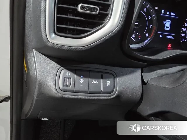 Hyundai Venue id 3499438 из Кореи 13