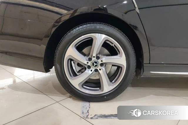 Mercedes-Benz E-class id 3902299 из Китая 14