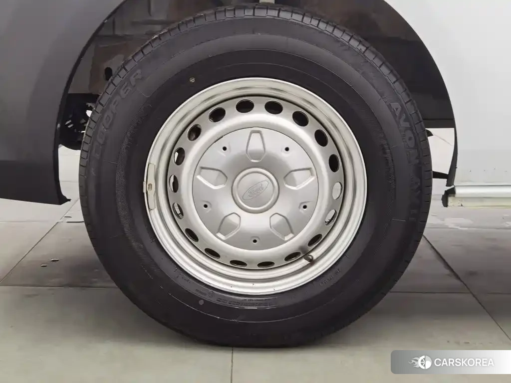 Ford Transit id 4685892 из Китая 21