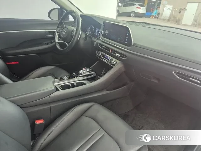 Hyundai Sonata (DN8) id 3789025 из Кореи 17