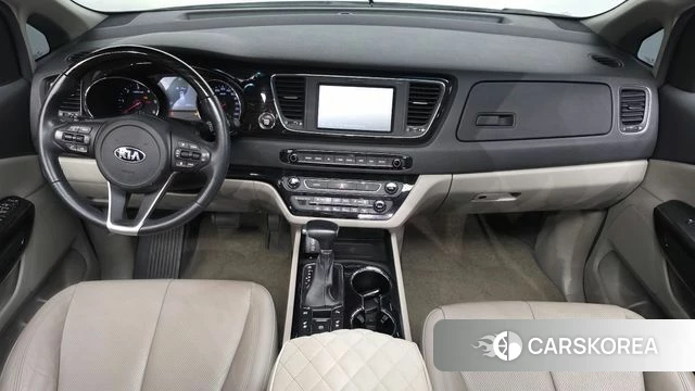 Kia The New Carnival id 4551817 из Кореи 17