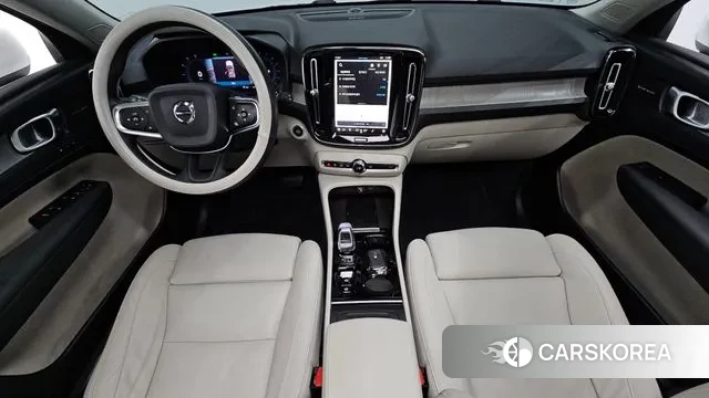 Volvo XC40 id 3294299 из Кореи 17