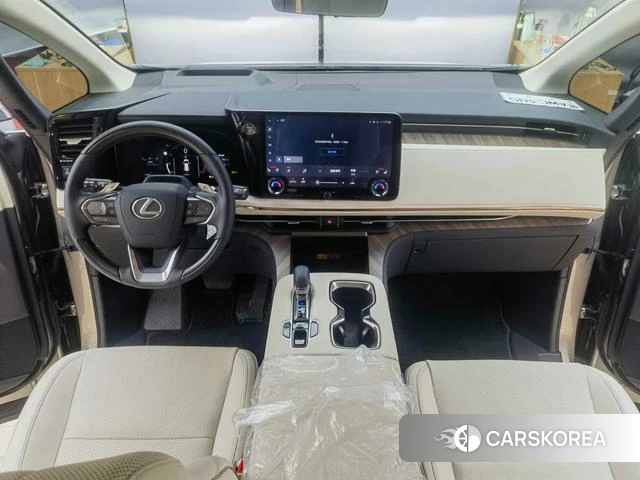Lexus LM id 4314265 из Китая 18