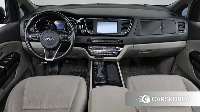 Kia All New Carnival id 3631995 из Кореи 17