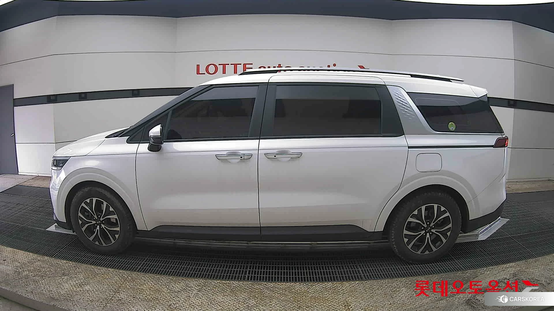 Kia Carnival id 3869430 из Кореи 35