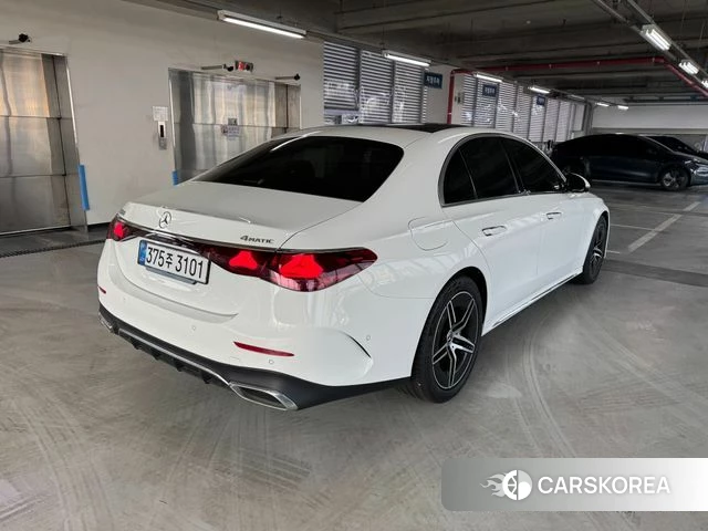 Mercedes-Benz E-Class W214 id 4193967 из Кореи 17