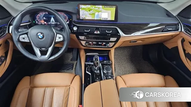 BMW 5 Series (G30) id 3629787 из Кореи 17