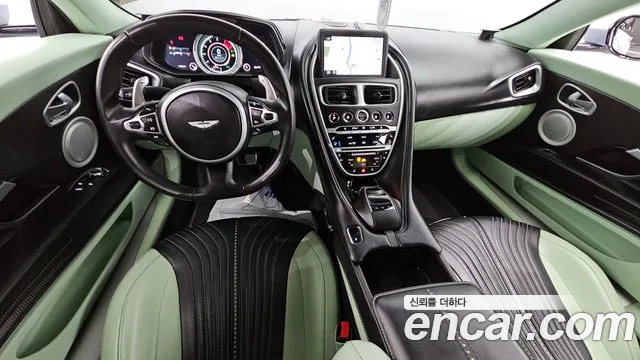 Aston Martin DB11 id 2701401 из Кореи 17