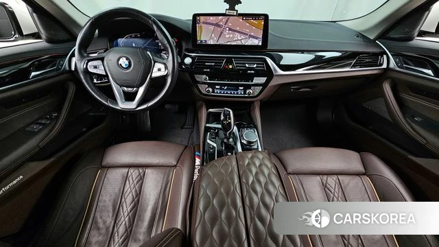 BMW 5 Series (G30) id 4250161 из Кореи 17