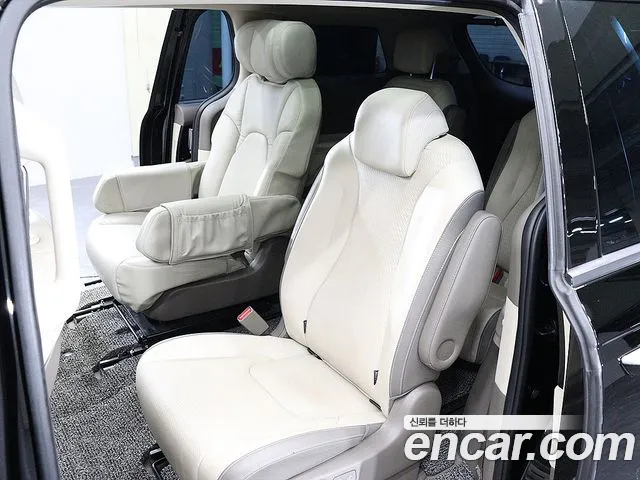 Kia Carnival 4th generation id 2673443 из Кореи 17