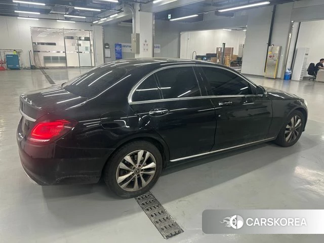 Mercedes-Benz C-Class W205 id 4250760 из Кореи 8