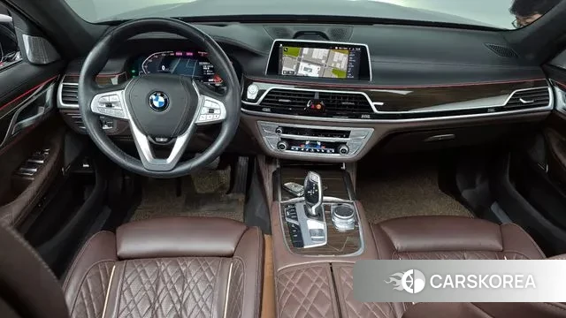 BMW 7 Series (G11) id 3581763 из Кореи 17