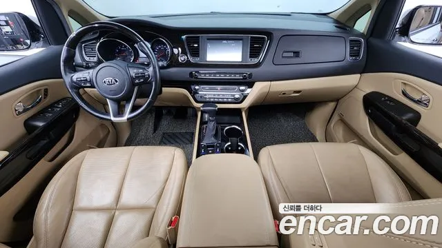 Kia The New Carnival id 2798069 из Кореи 17