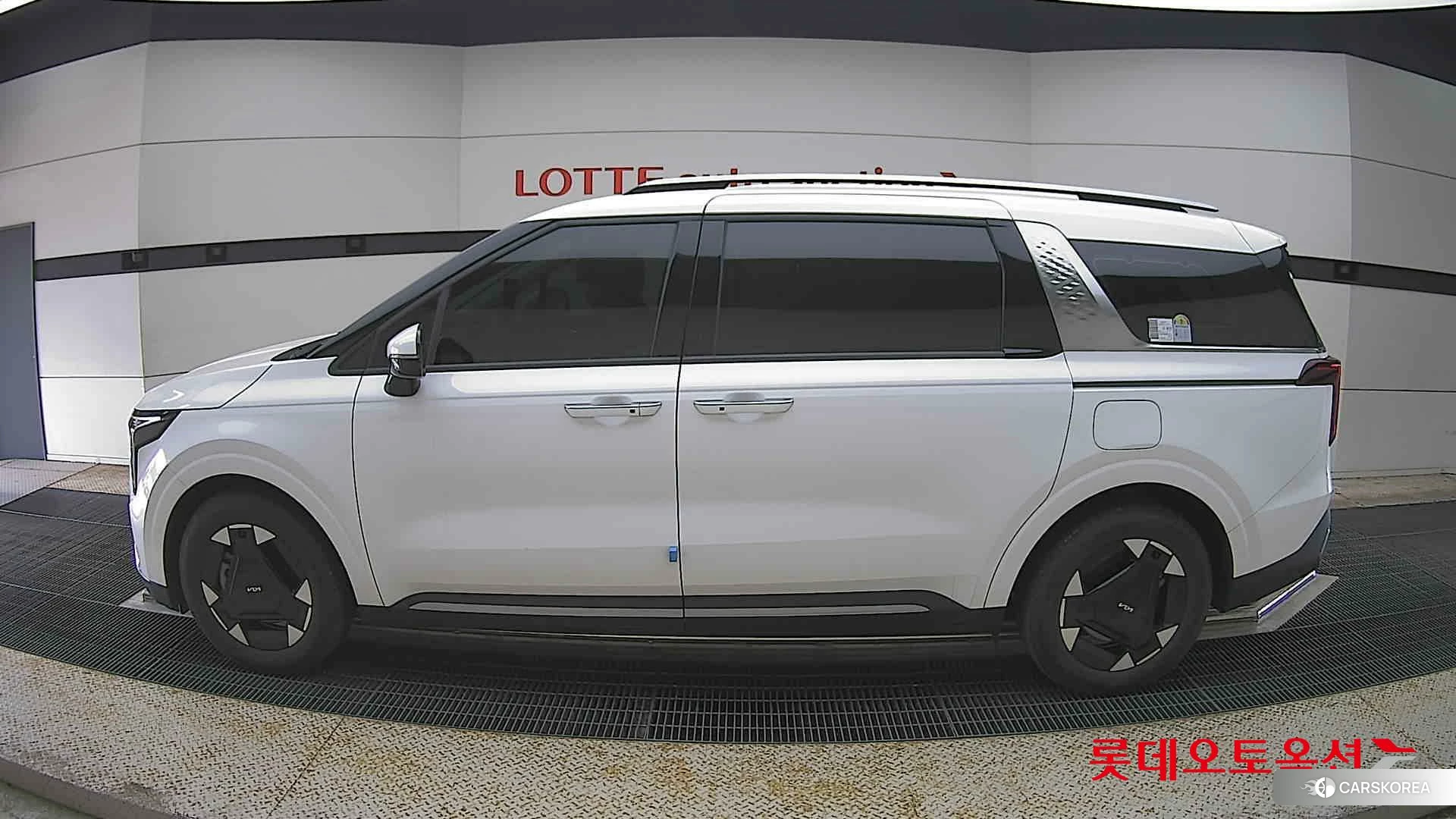 Kia Carnival Hybrid id 4347391 из Кореи 35