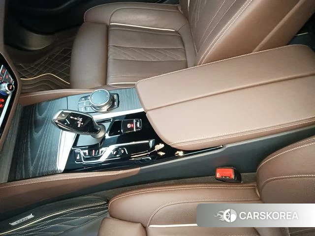BMW 5 series id 4359323 из Китая 15