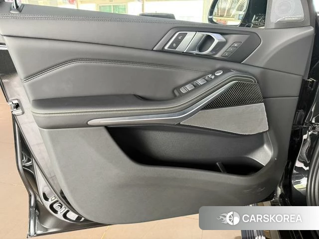 BMW X5 id 4275541 из Китая 20