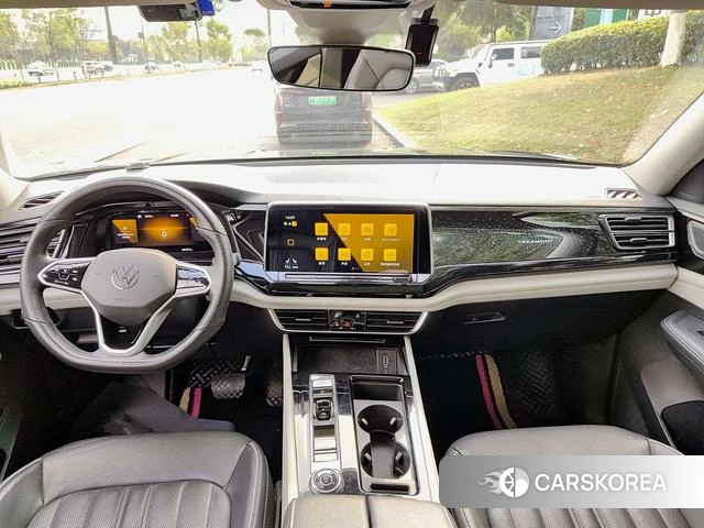 Volkswagen Tourang id 4299848 из Китая 7