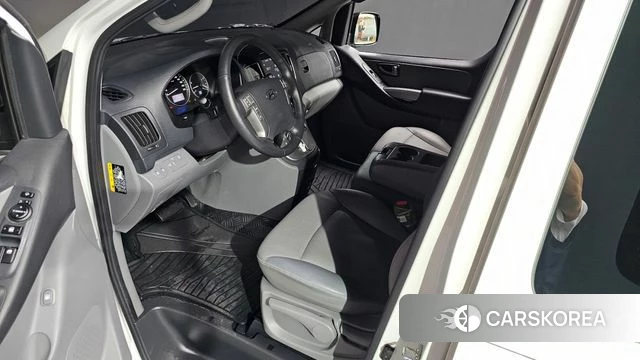 Hyundai The New Grand Starex id 4338771 из Кореи 17