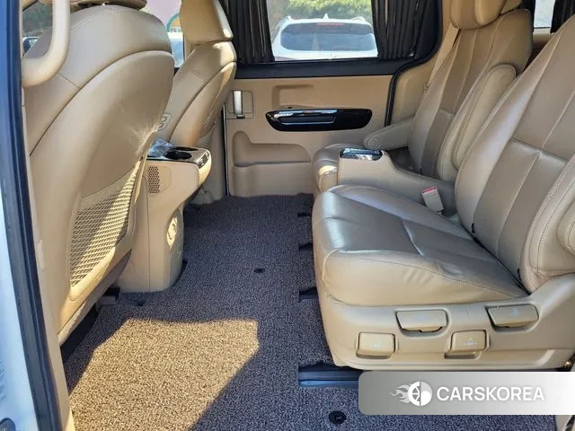 Kia The New Carnival id 3368326 из Кореи 10