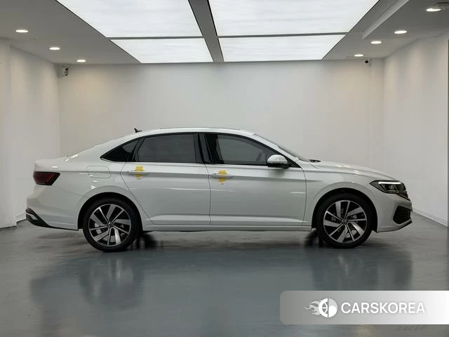 Volkswagen Sagitar id 3969182 из Китая 17