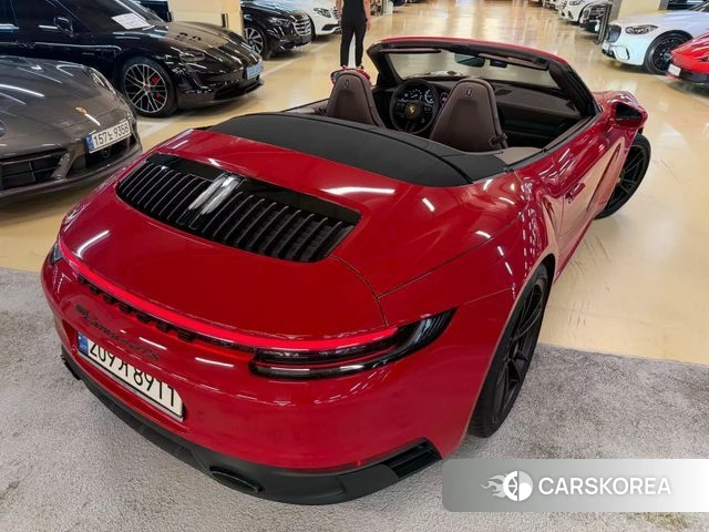 Porsche 911(992) id 4388807 из Кореи 17