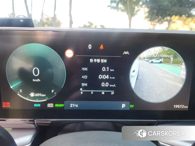 Hyundai Grandeur Hybrid (GN7) id 3327687 из Кореи 17