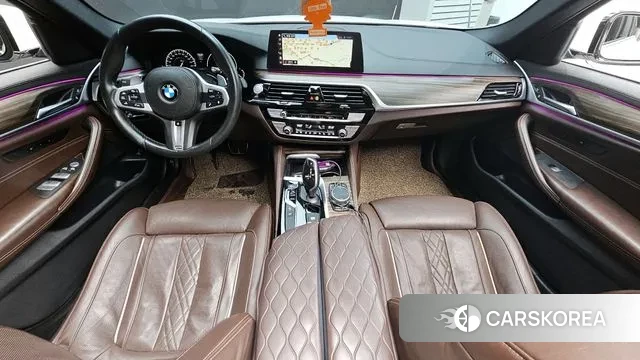 BMW 5 Series (G30) id 3622188 из Кореи 17