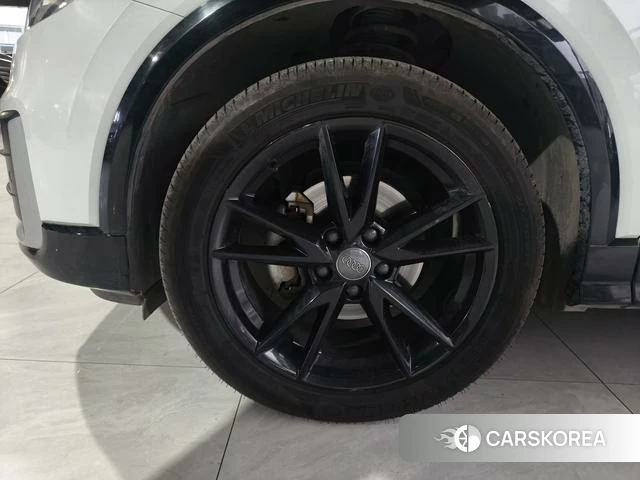 Audi Q2L id 4307047 из Китая 11