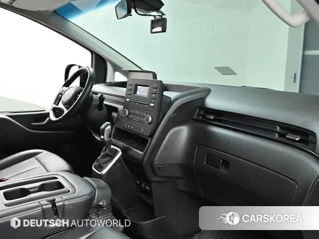 Hyundai Staria id 3680381 из Кореи 17