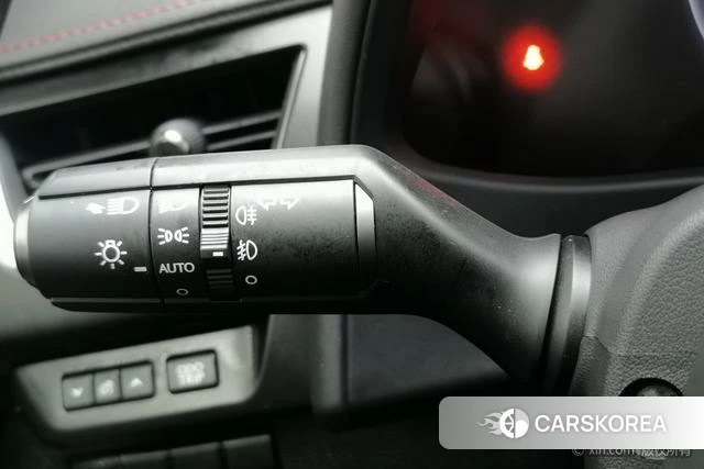 Lexus UX id 4254255 из Китая 21