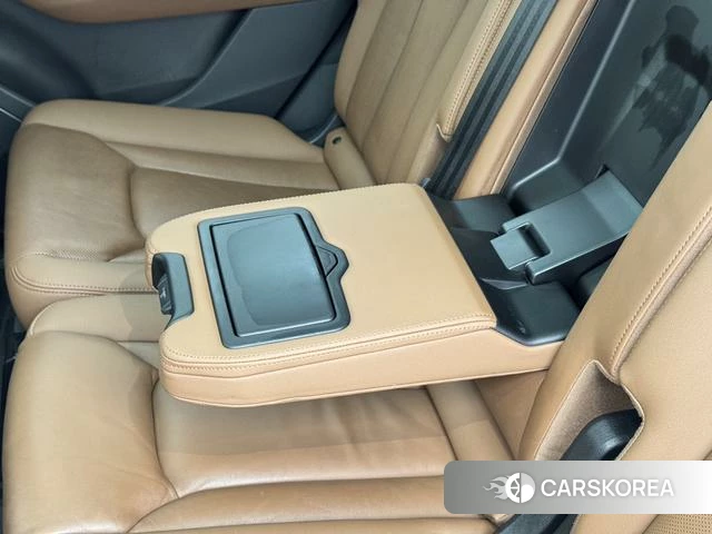 Audi Q7 id 4258723 из Китая 28