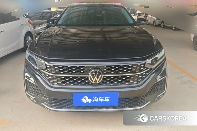 Volkswagen Passat id 4272130 из Китая 14