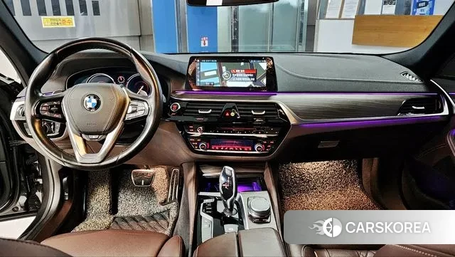 BMW 5 Series (G30) id 3651914 из Кореи 17