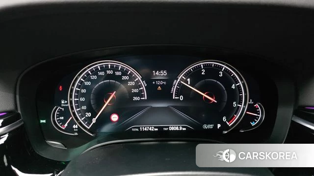 BMW 5 Series (G30) id 3861689 из Кореи 17