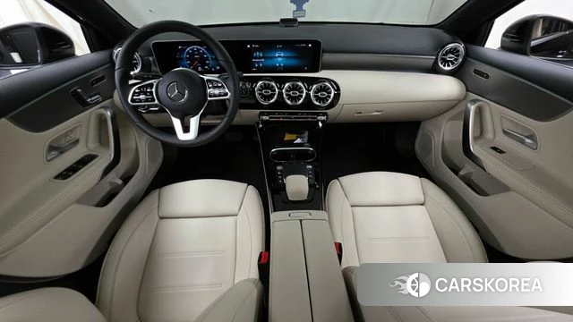 Mercedes-Benz A-Class W177 id 4362679 из Кореи 27