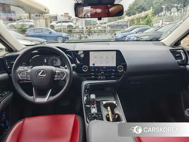 Lexus NX id 4262047 из Китая 13