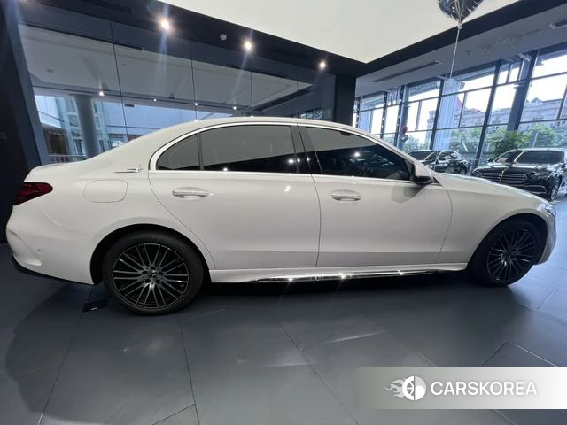 Mercedes-Benz Class C id 4271346 из Китая 17