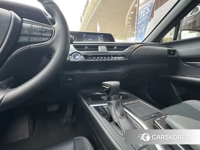 Lexus UX id 4342281 из Китая 14