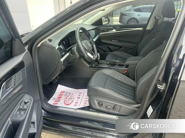 Volkswagen Passat PHEV id 4342178 из Китая 7