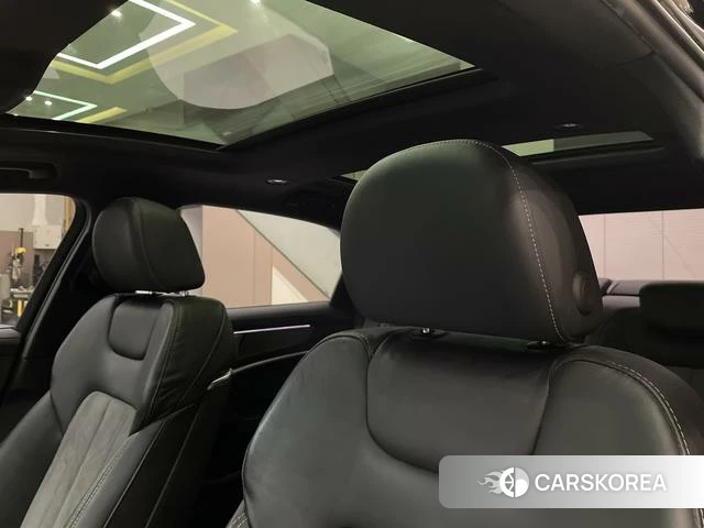 Audi A6L id 4333278 из Китая 27