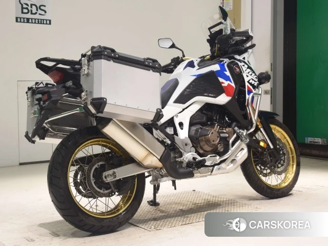Honda CRF1100L AFRICA TWIN DCT 2024 из Японии, фото 2