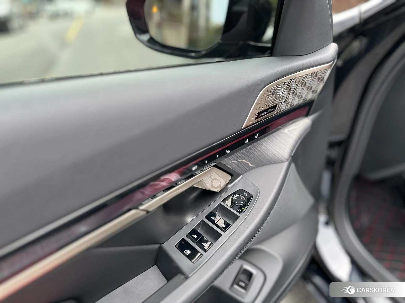 BMW 5 series id 4452714 из Китая 36