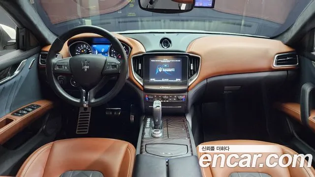 Maserati Ghibli id 2818602 из Кореи 17