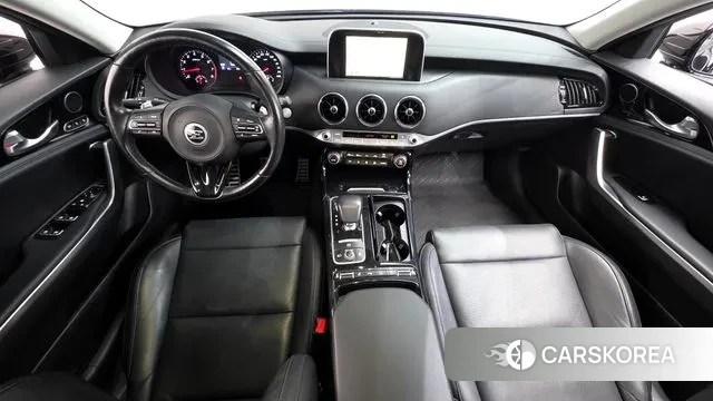 Kia Stinger id 3661920 из Кореи 17