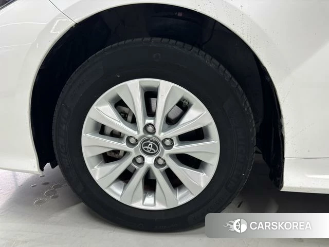 Toyota Corolla id 4241325 из Китая 13