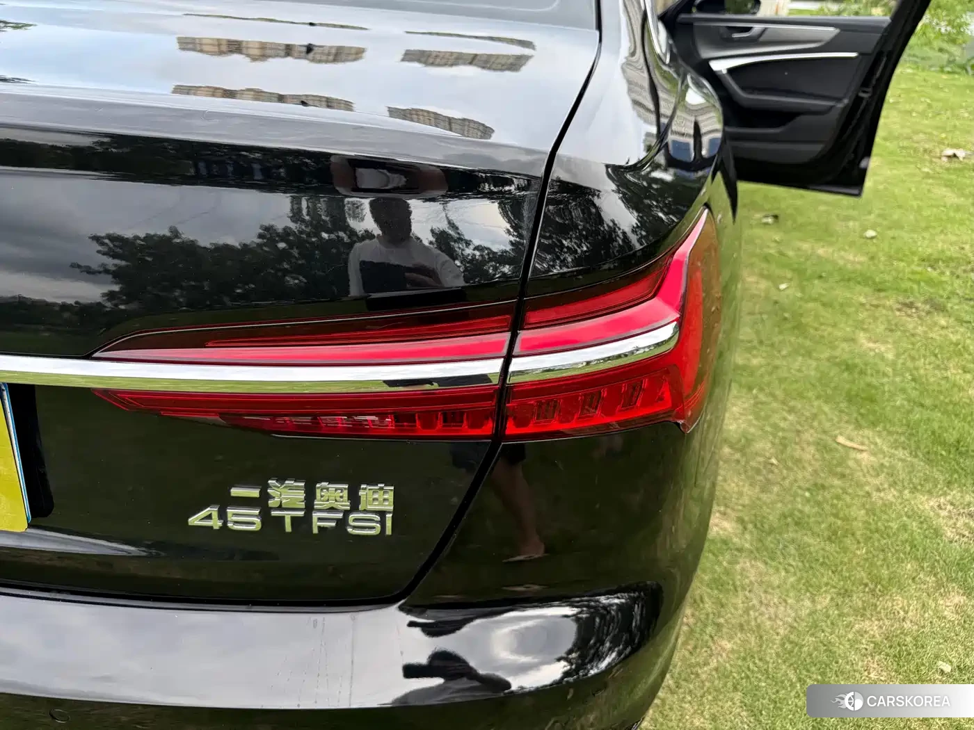 Audi A6L id 4600941 из Китая 14