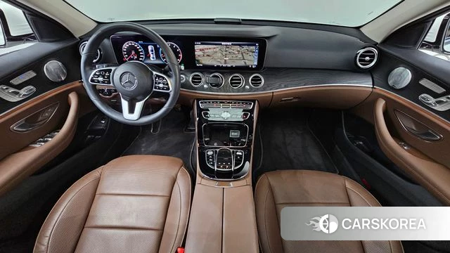 Mercedes-Benz E-Class W213 id 4502576 из Кореи 32