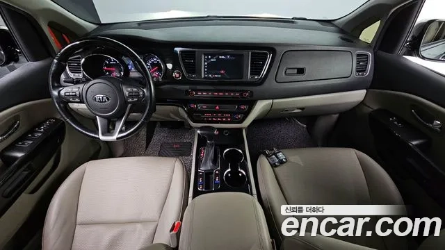 Kia The New Carnival id 2865288 из Кореи 17