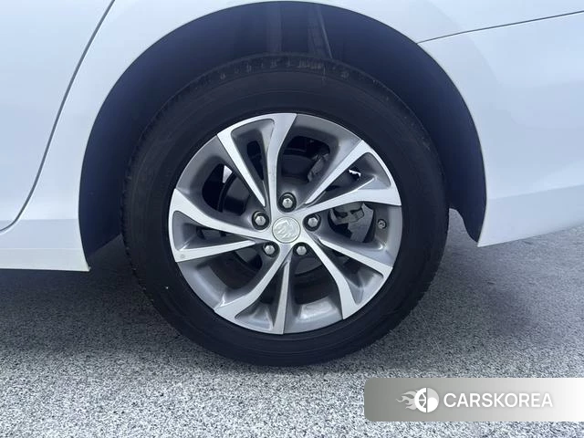 Buick Weilang id 3908174 из Китая 17